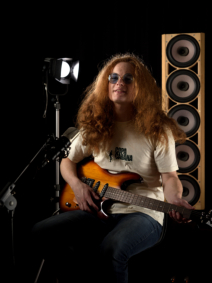 Guitar man